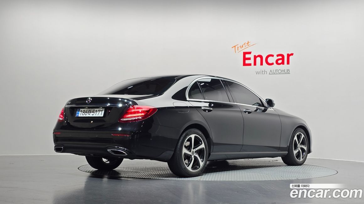 Mercedes-Benz E-Class 2020
