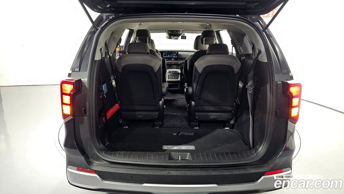 Kia Canival 2024