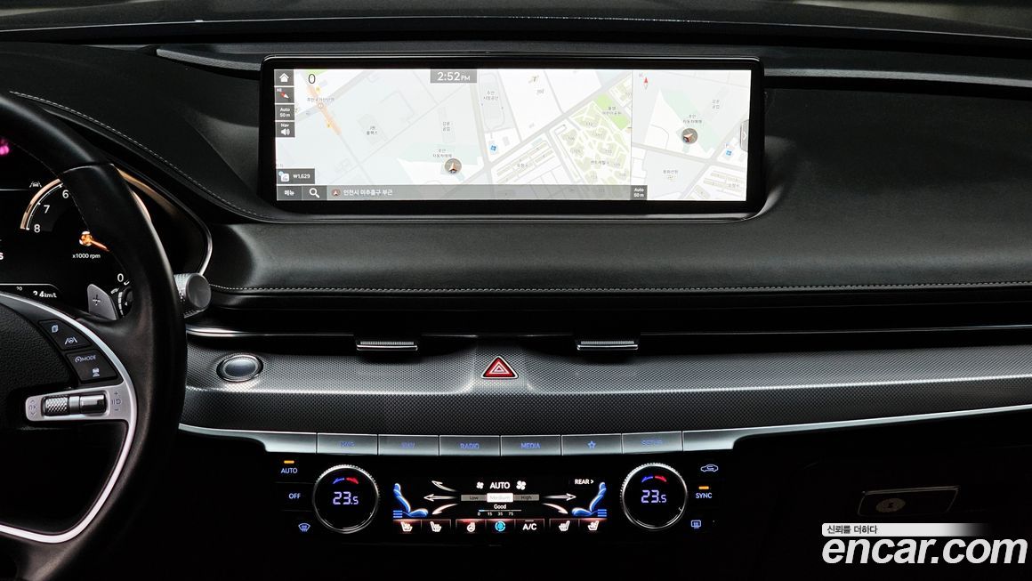 Genesis G80 2021