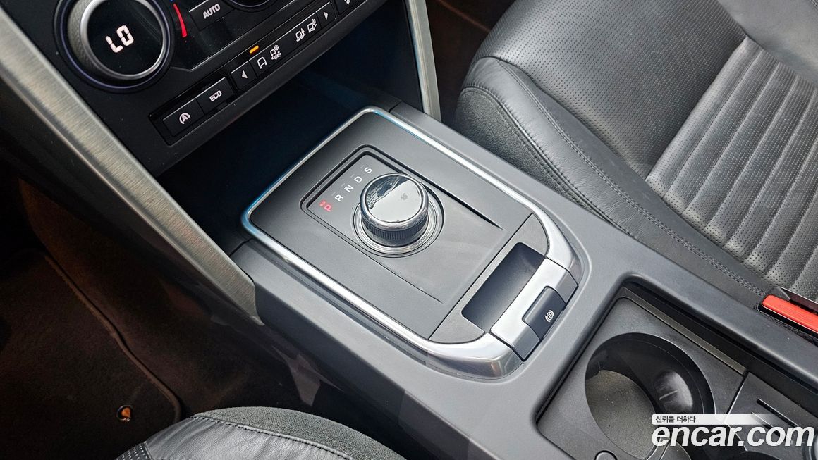 Land Rover Discovery Sport 2017