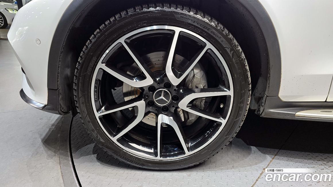 Mercedes-Benz GLC-Class 2017