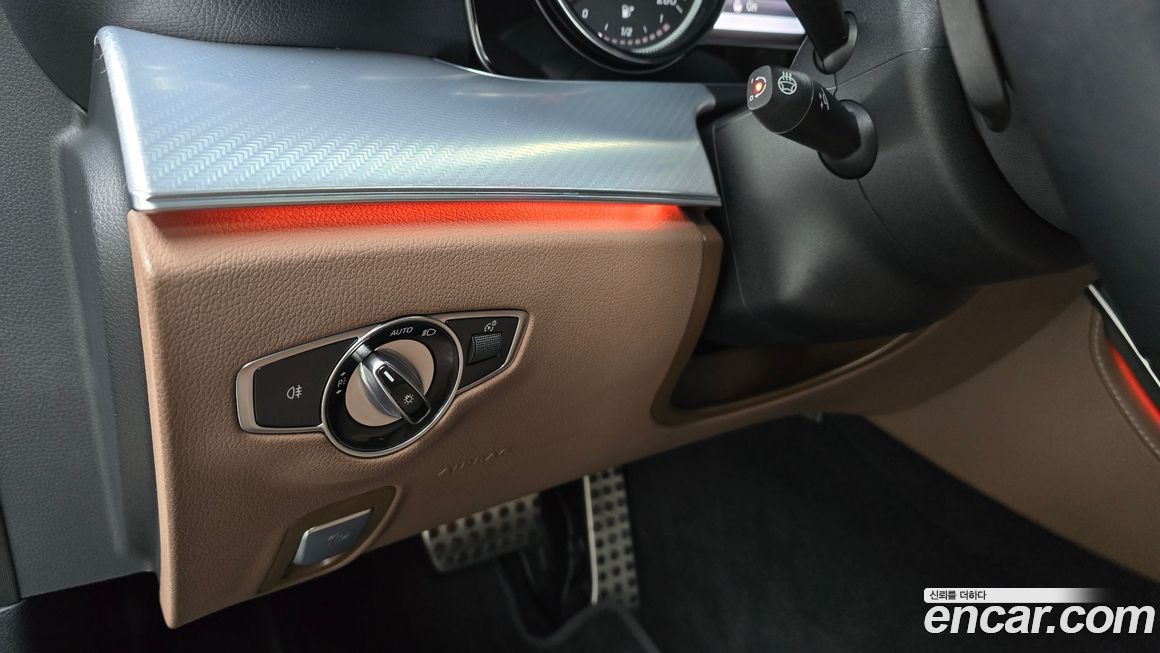 Mercedes-Benz E-Class 2020