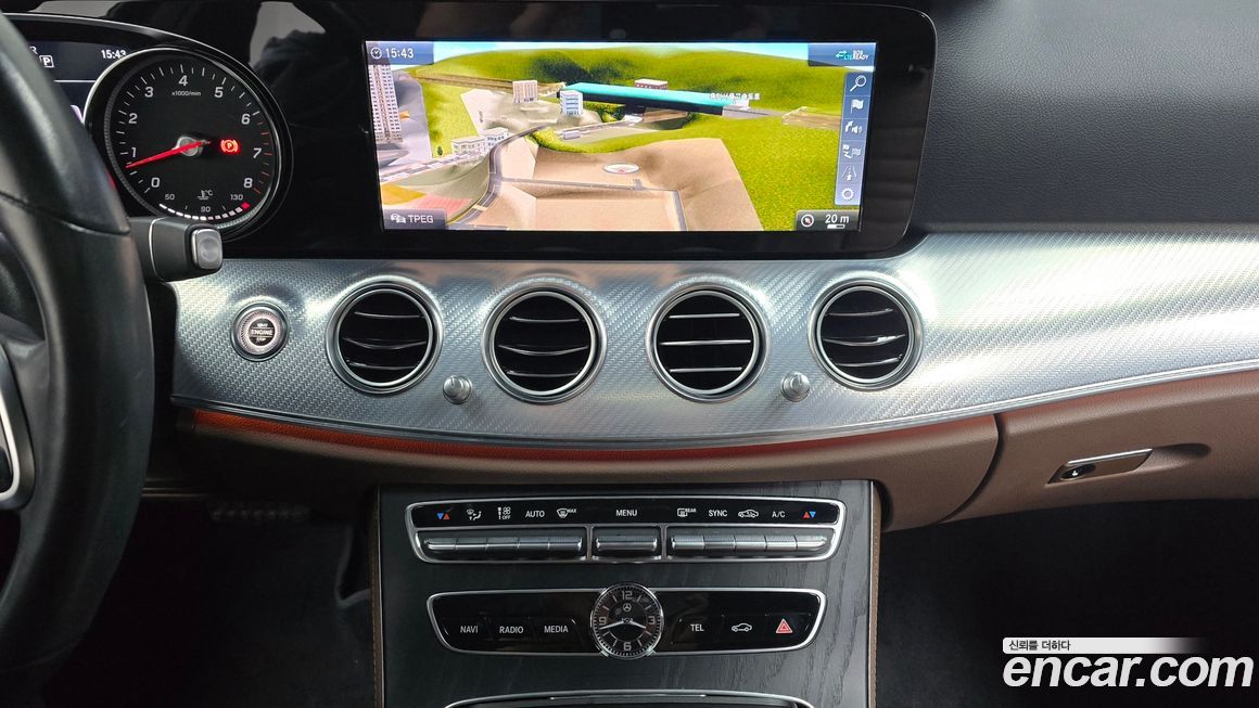 Mercedes-Benz E-Class 2020