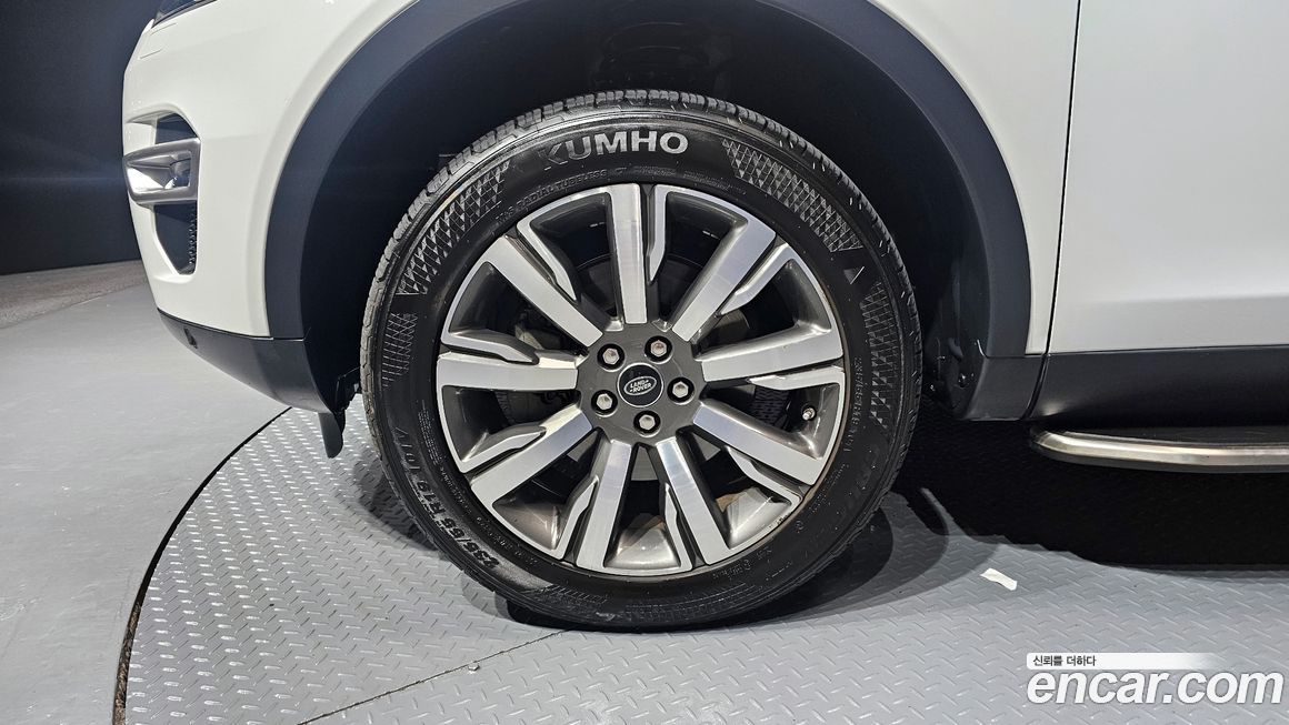 Land Rover Discovery Sport 2017