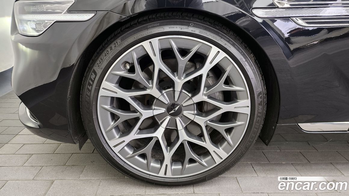 Genesis G90 2020
