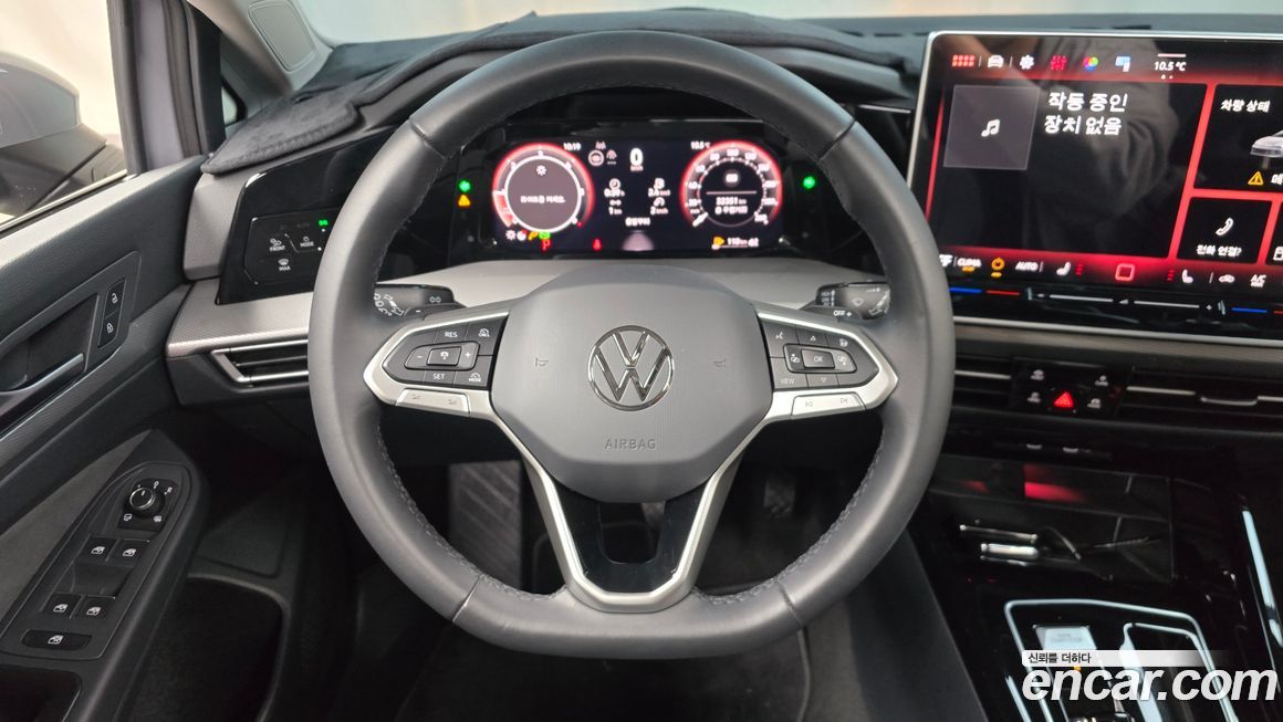 Volkswagen Golf 2025