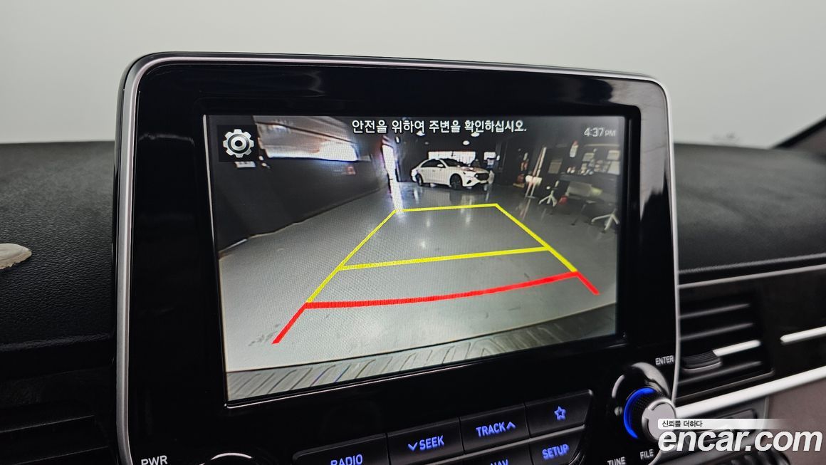 Hyundai Starex 2021