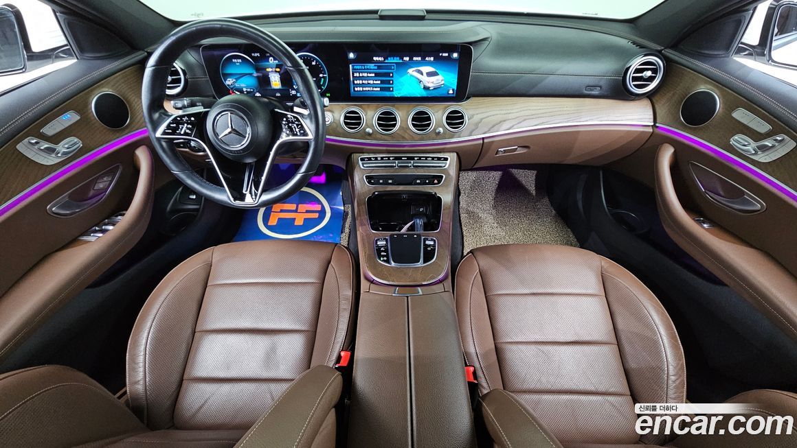 Mercedes-Benz E-Class 2021