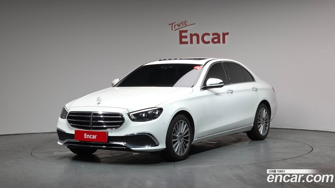 Mercedes-Benz E-Class 2021