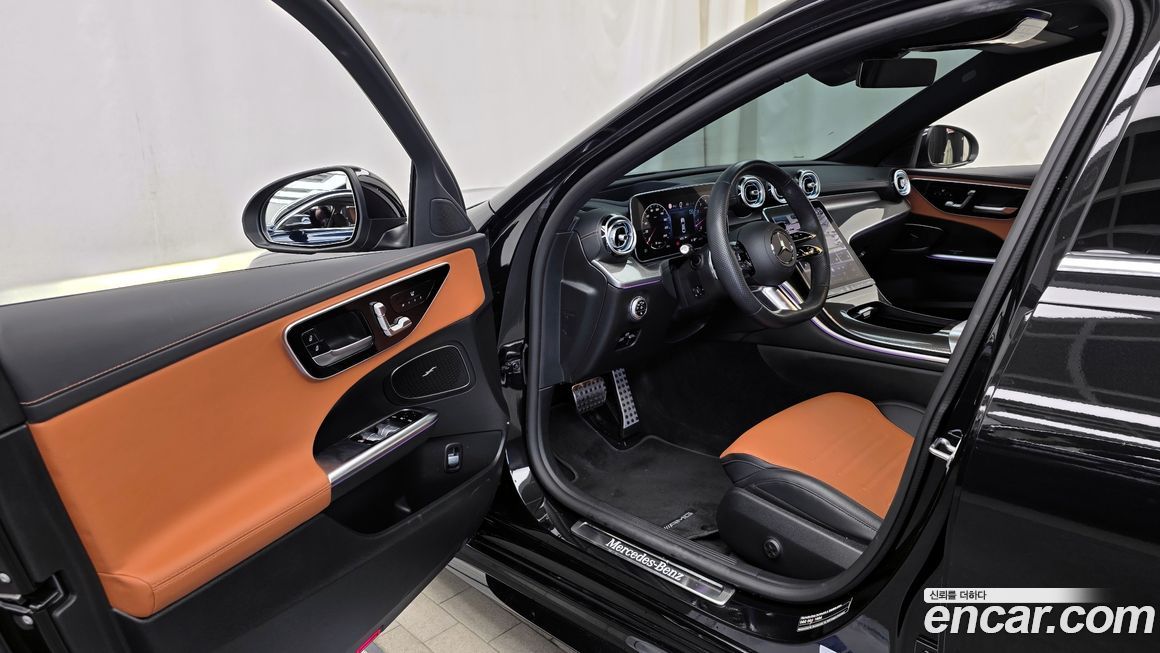 Mercedes-Benz C-Class 2023