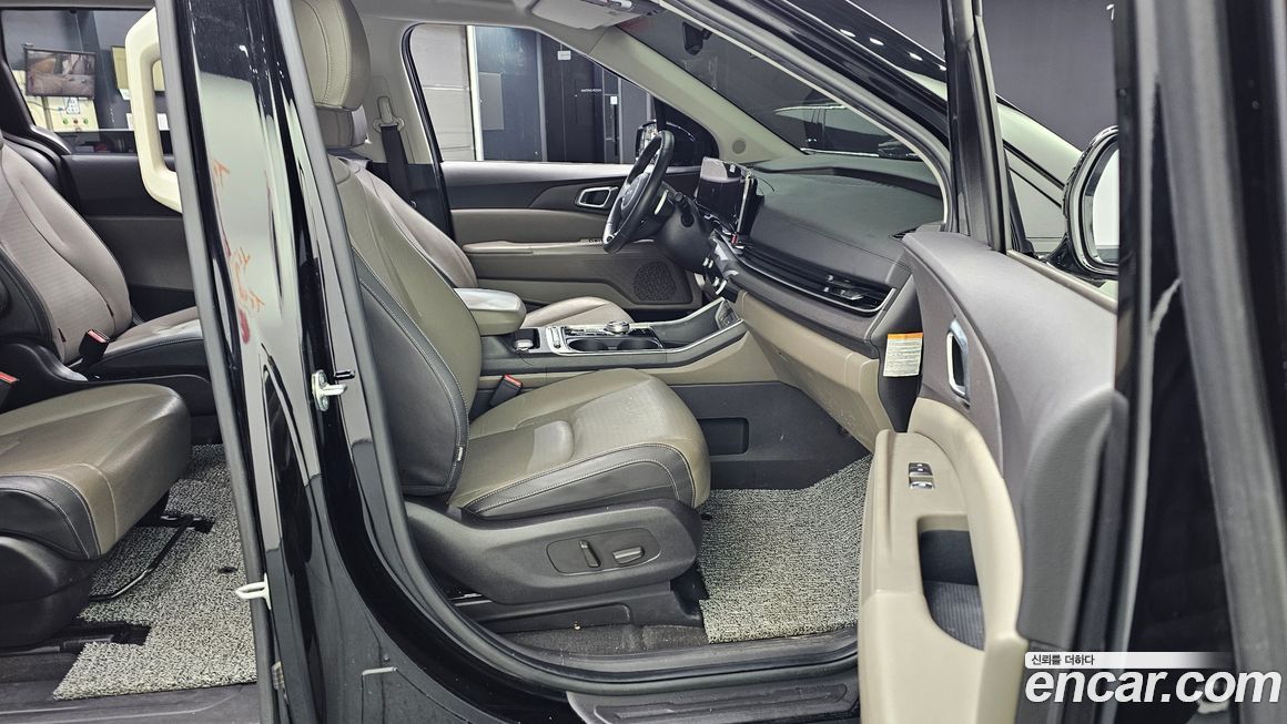 Kia Canival 2024