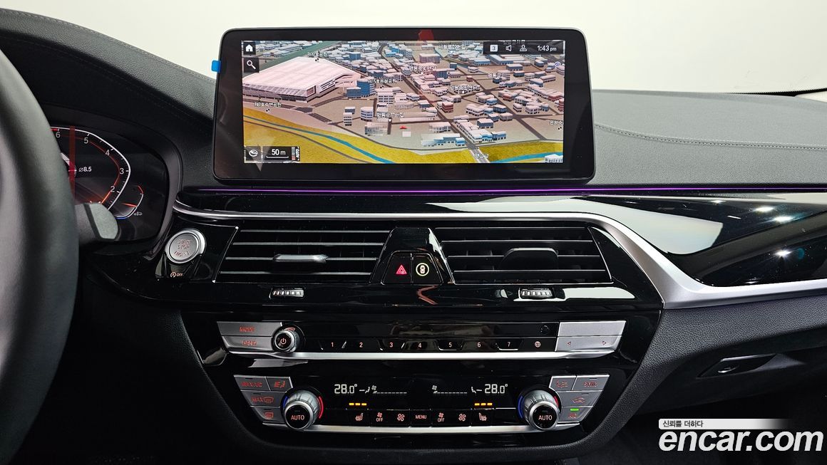 BMW 5-Series 2022