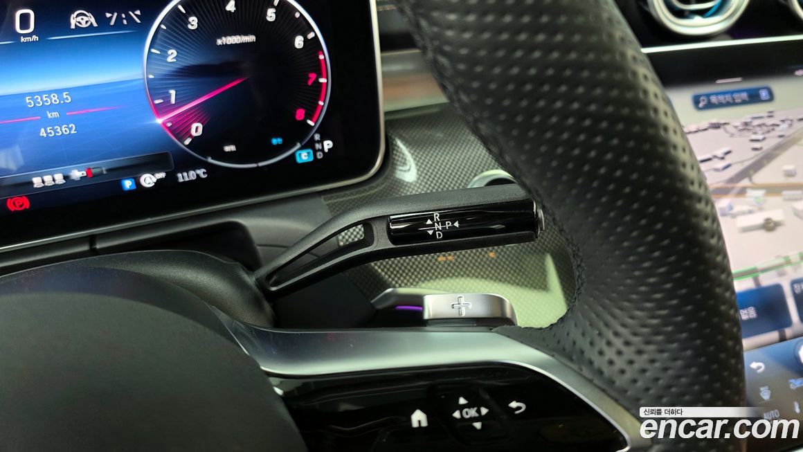Mercedes-Benz C-Class 2023