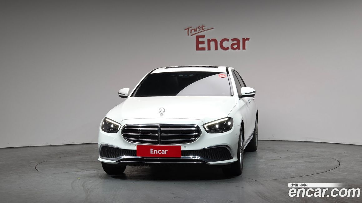 Mercedes-Benz E-Class 2021