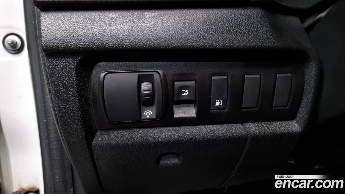 Renault-KoreaSamsung SM3 2012