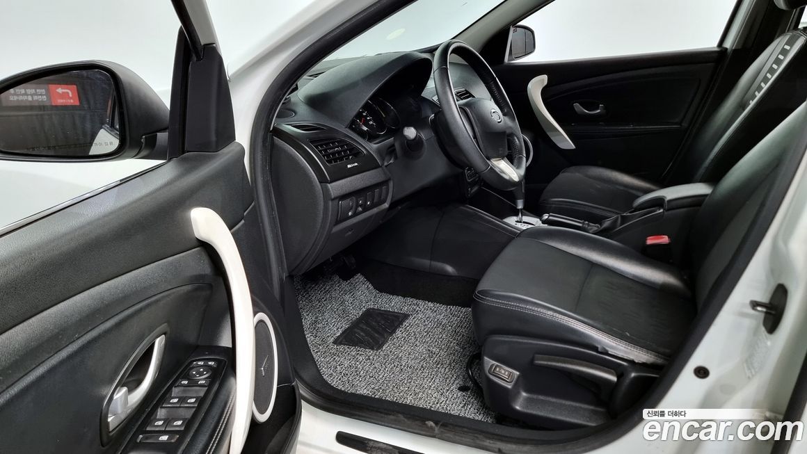 Renault-KoreaSamsung SM3 2012