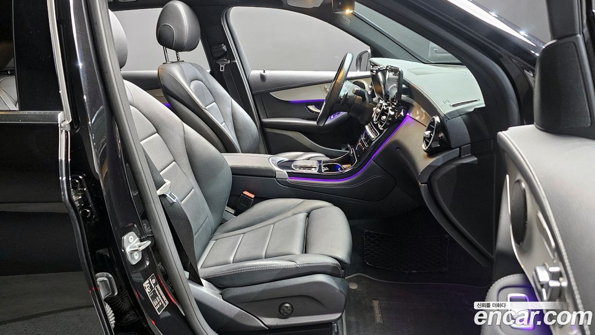 Mercedes-Benz GLC-Class 2020