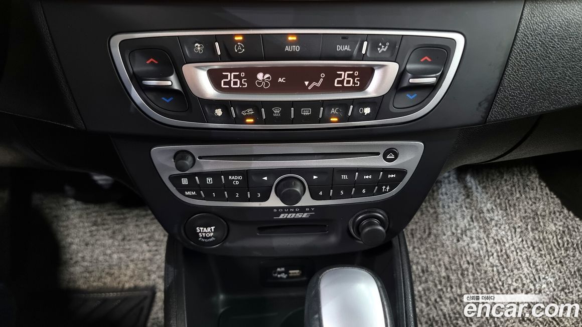 Renault-KoreaSamsung SM3 2012