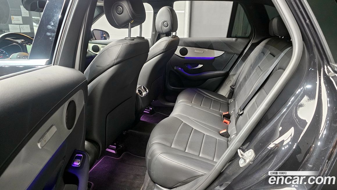 Mercedes-Benz GLC-Class 2020