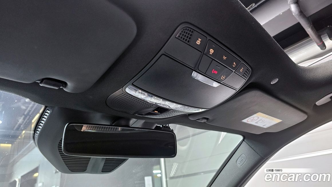 Mercedes-Benz GLC-Class 2020