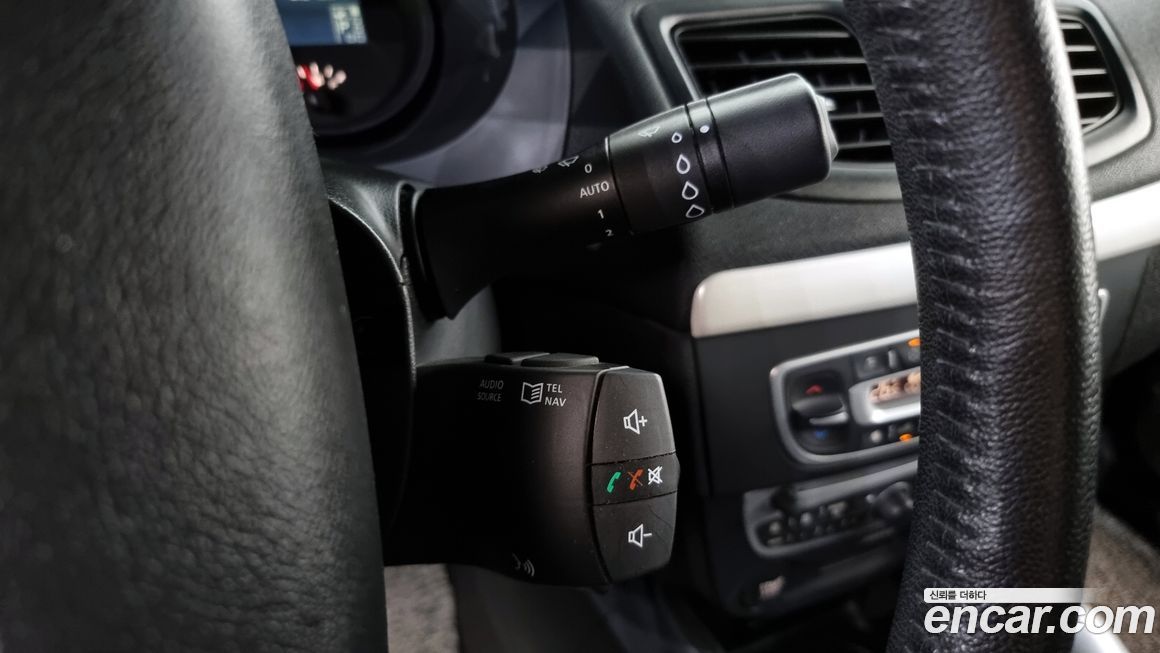 Renault-KoreaSamsung SM3 2012