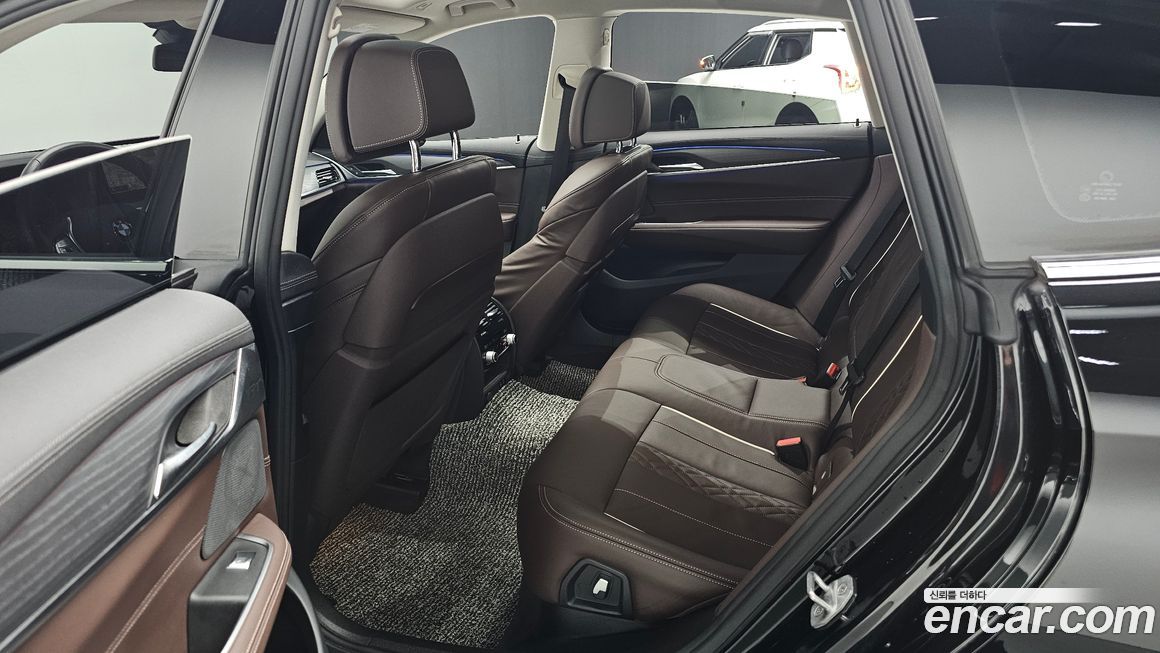 BMW Gran Turismo 2021