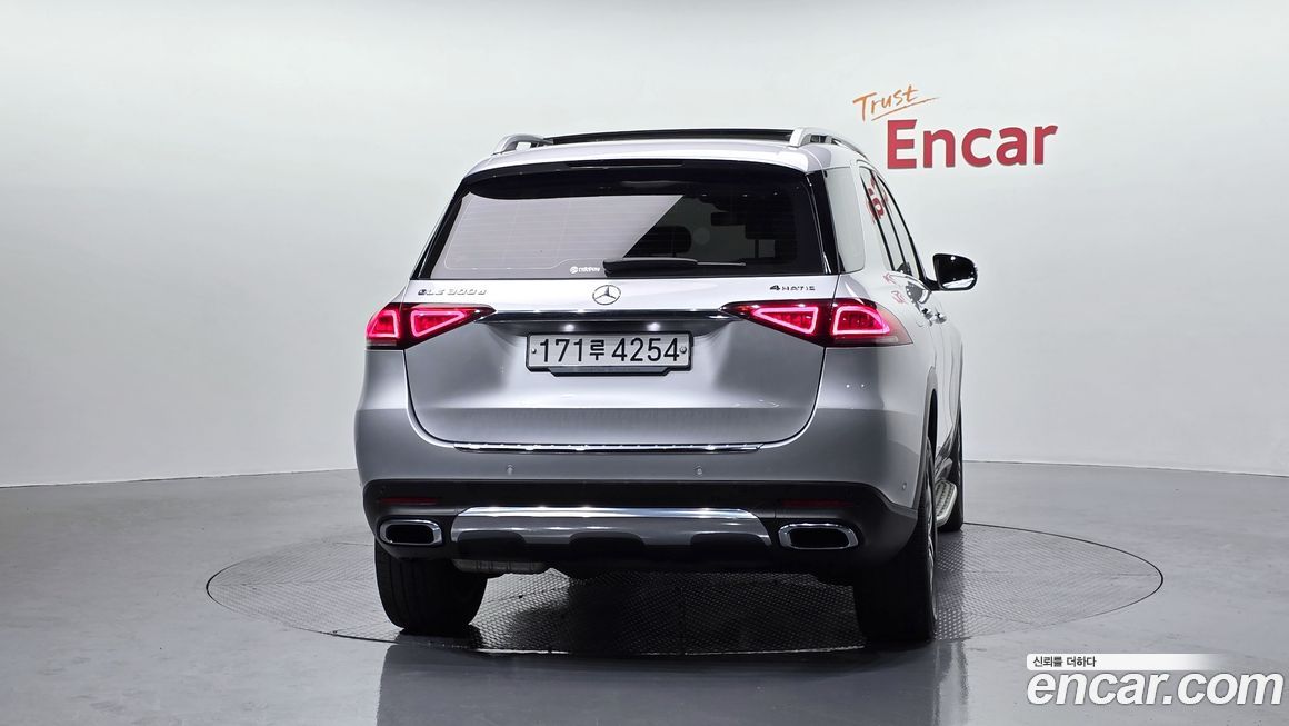 Mercedes-Benz GLE-Class 2020