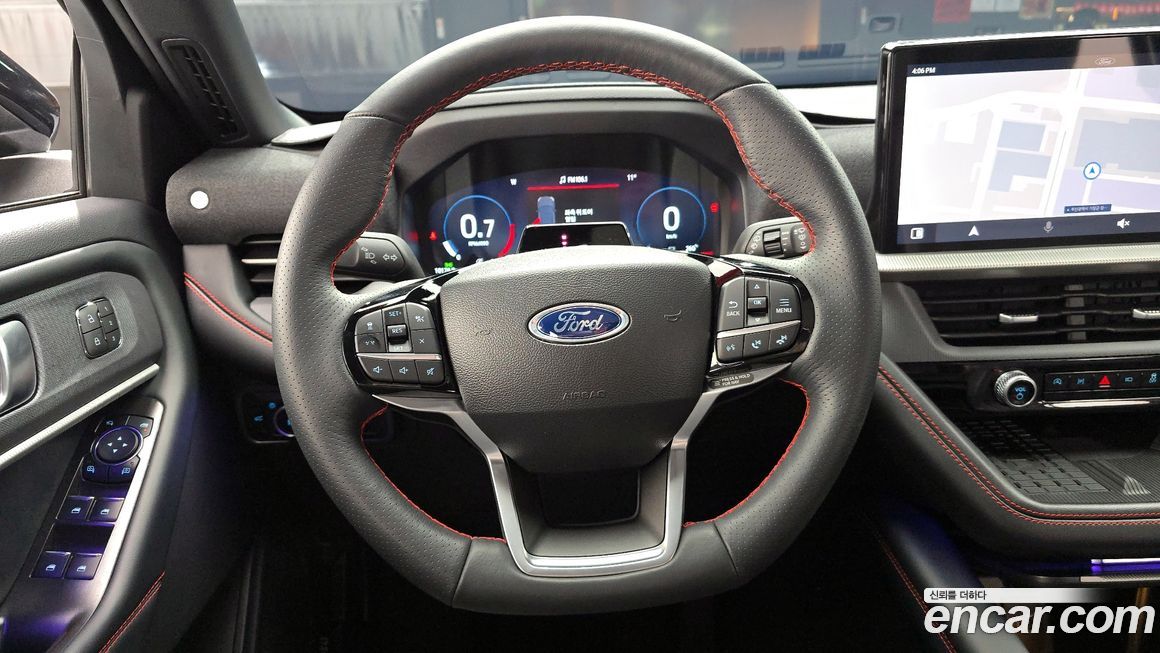 Ford Explorer 2025