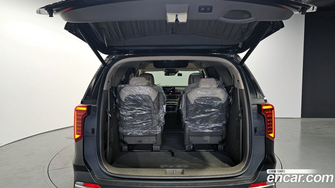 Kia Canival 2024