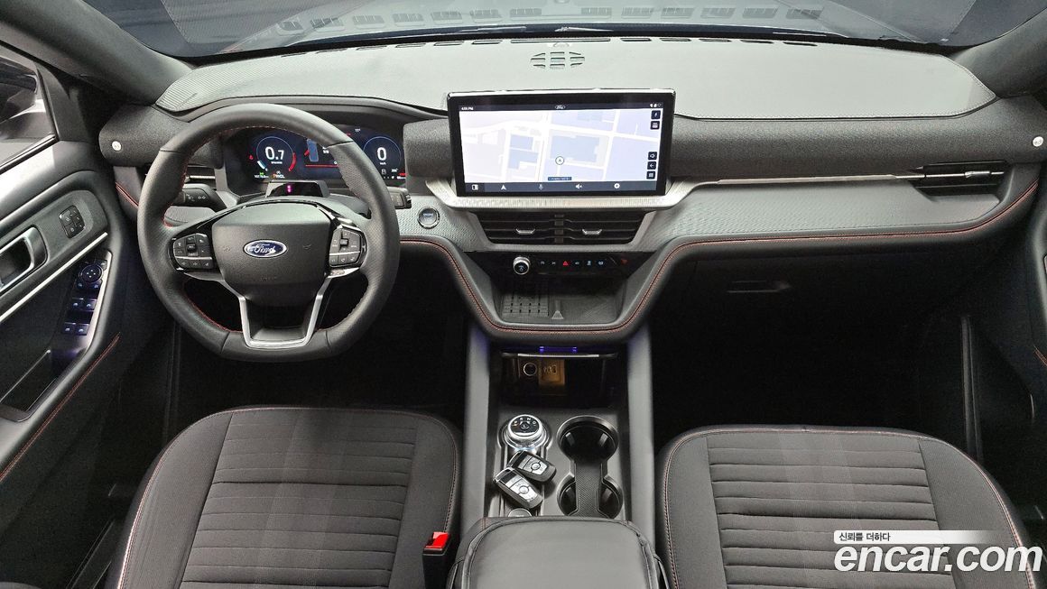 Ford Explorer 2025