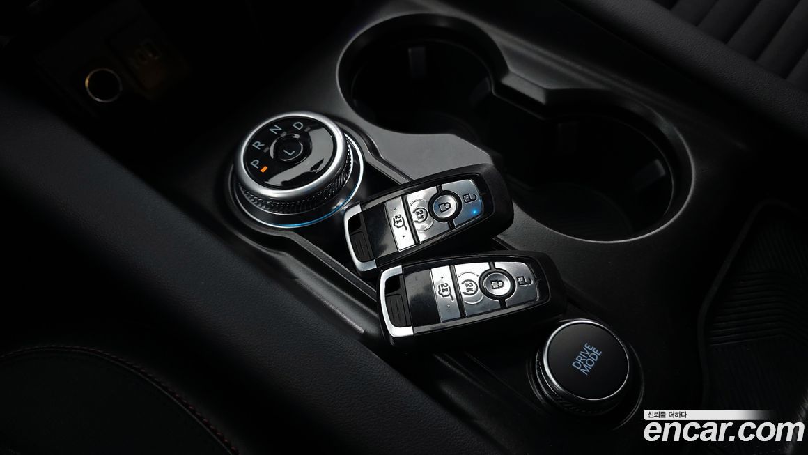 Ford Explorer 2025