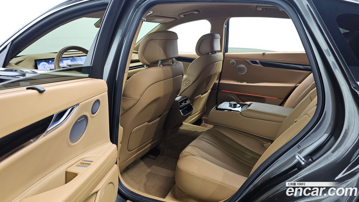 Genesis G80 2025