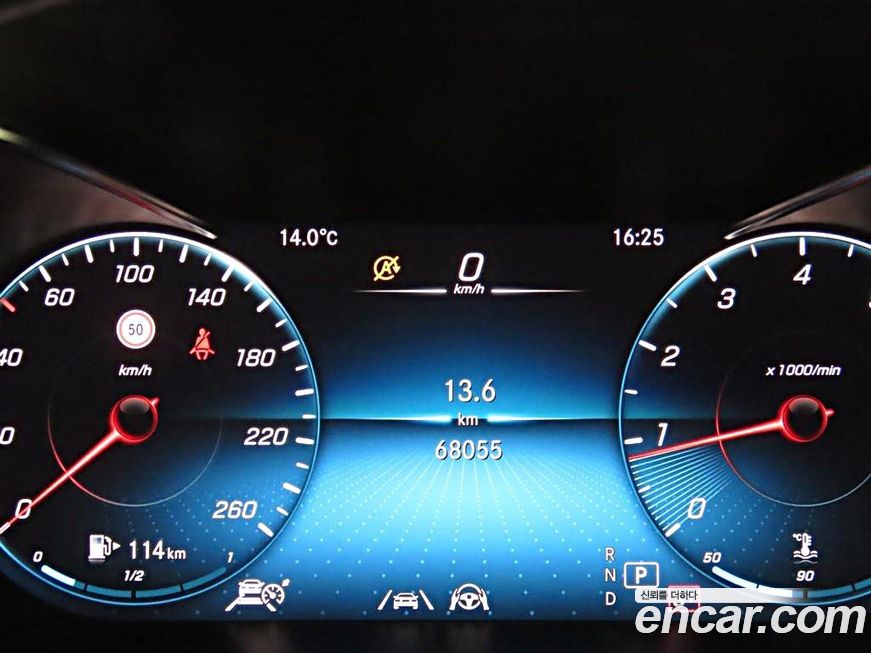 Mercedes-Benz GLC-Class 2021