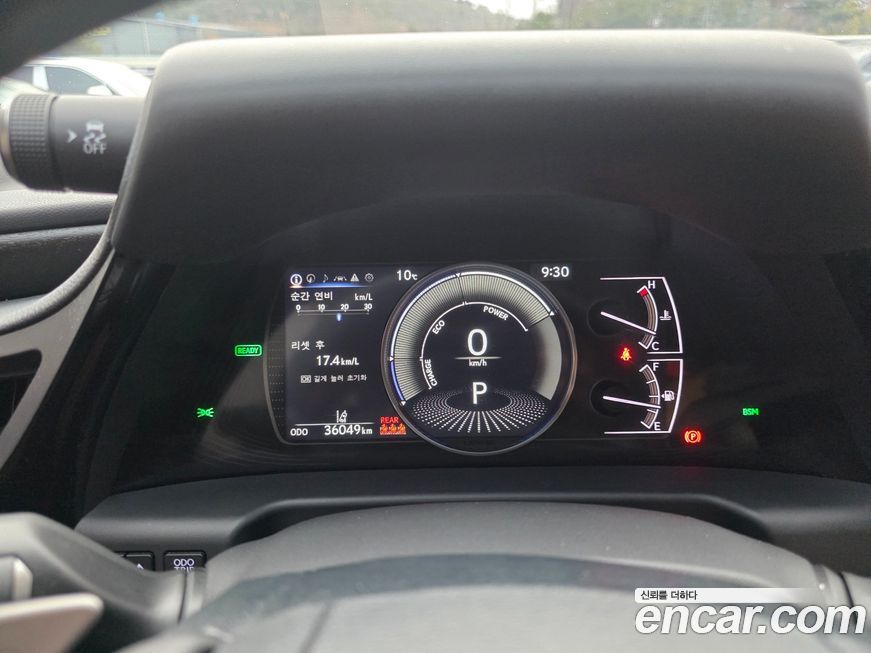 Lexus ES 2024