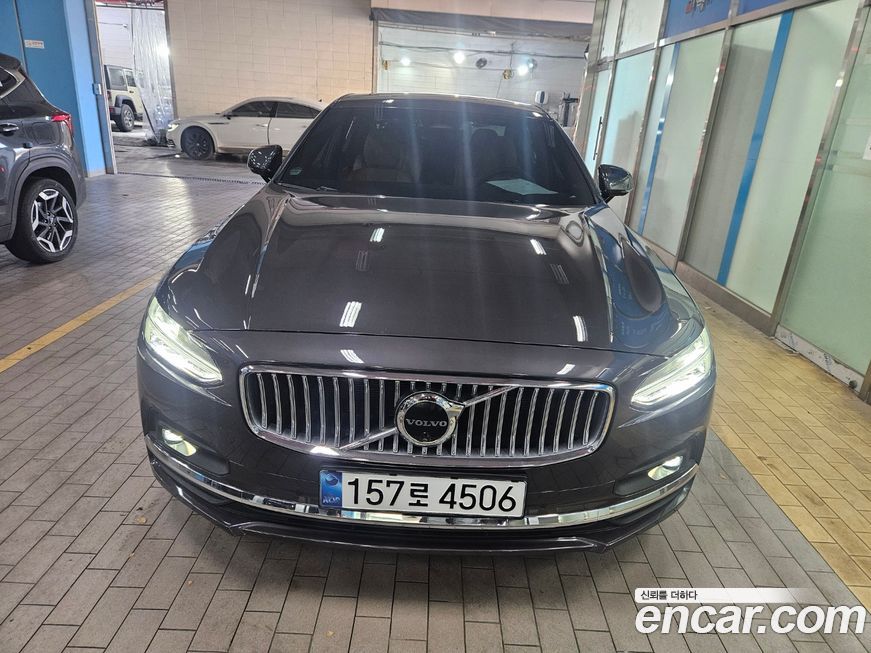 Volvo S90 2024