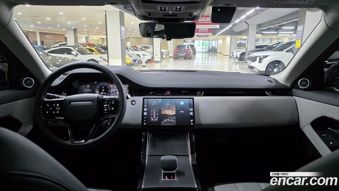 Land Rover Range Rover Evoque 2025