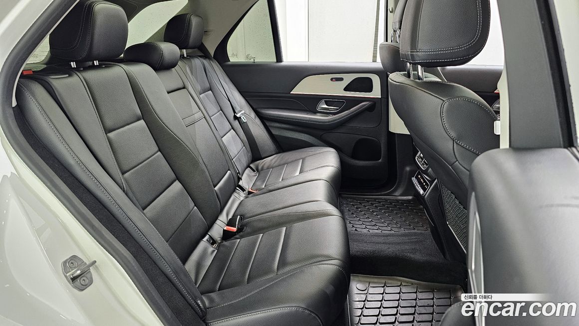 Mercedes-Benz GLE-Class 2020