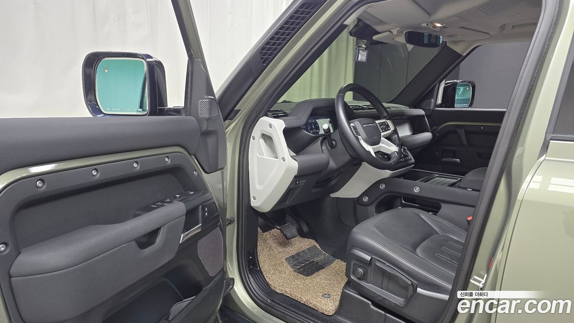 Land Rover Defender 2020