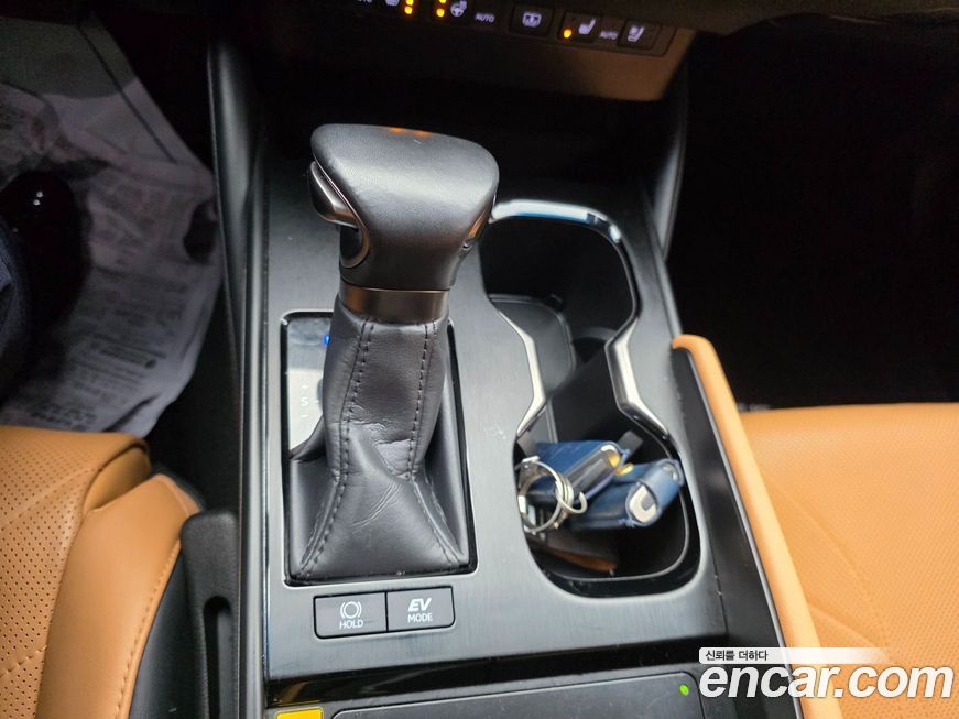 Lexus ES 2024