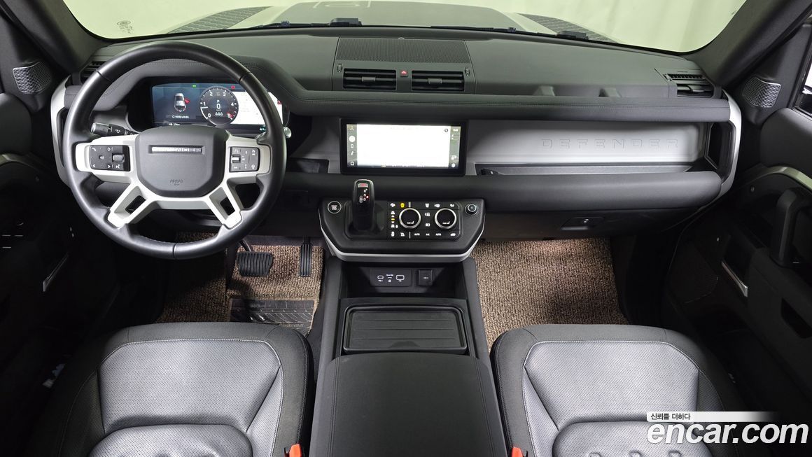 Land Rover Defender 2020