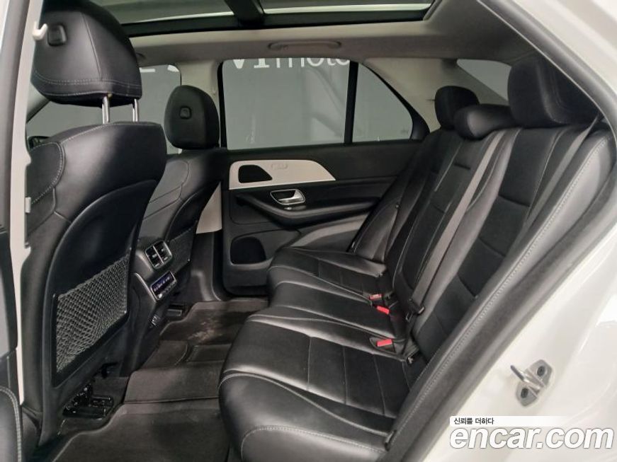 Mercedes-Benz GLE-Class 2021