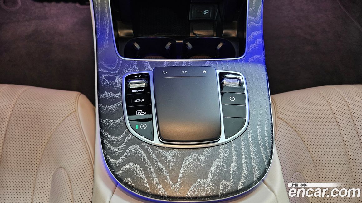 Mercedes-Benz CLS-Class 2021