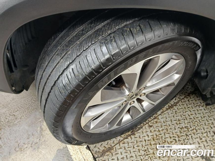 Mercedes-Benz GLE-Class 2021