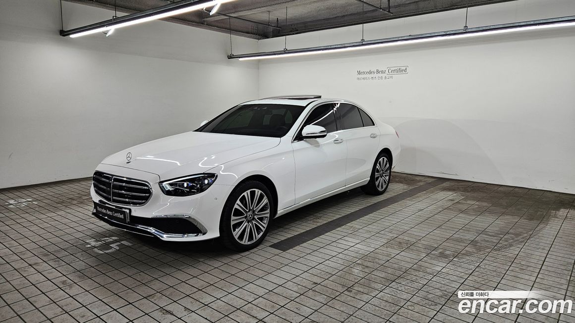 Mercedes-Benz E-Class 2023