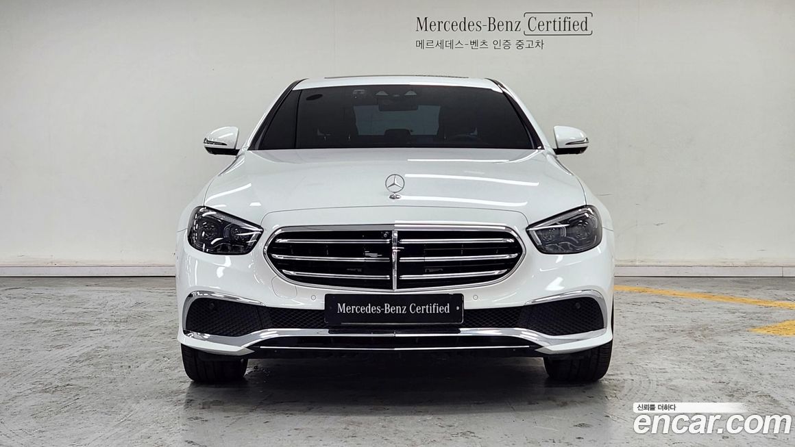 Mercedes-Benz E-Class 2023