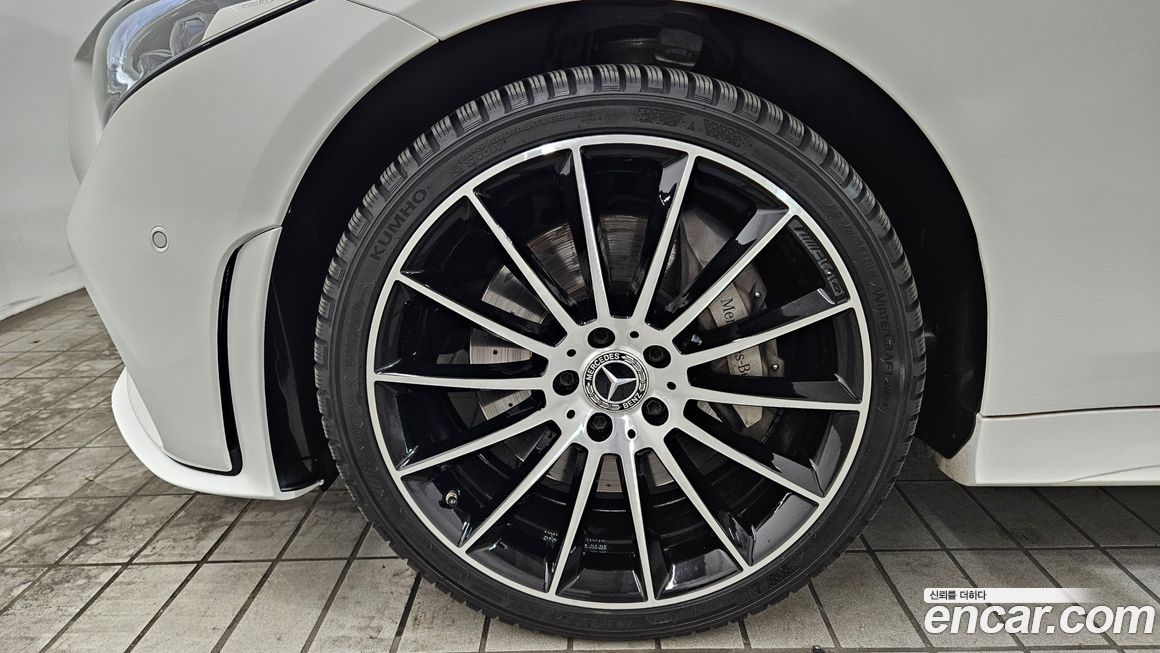 Mercedes-Benz CLS-Class 2021