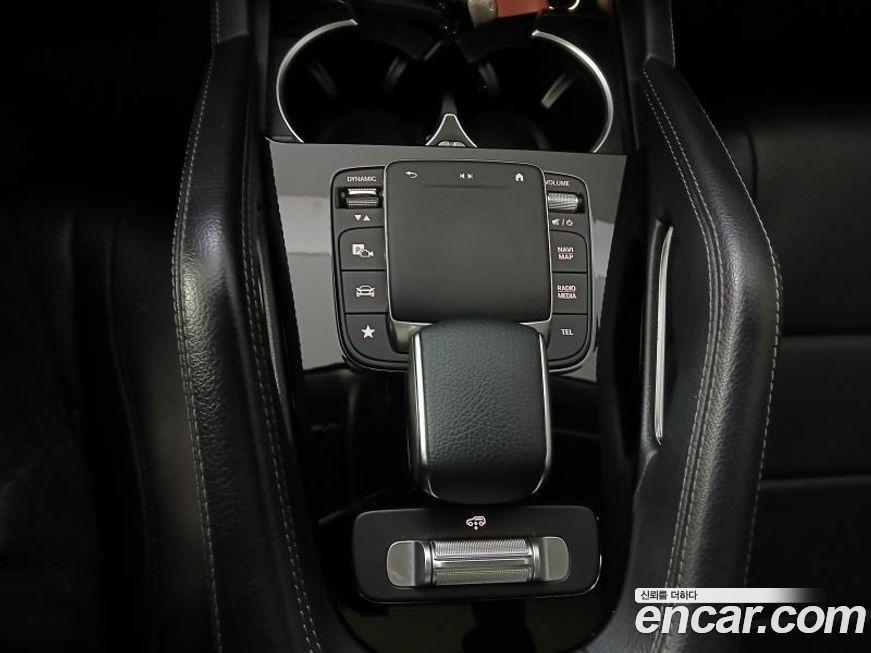 Mercedes-Benz GLE-Class 2021