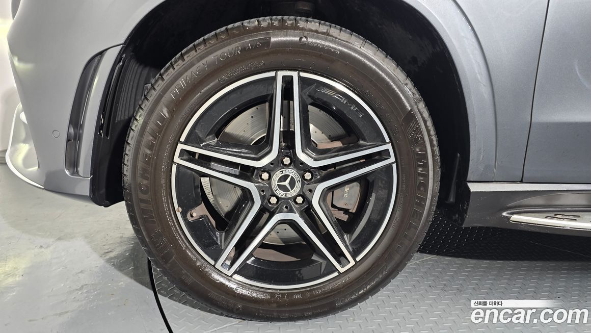 Mercedes-Benz GLE-Class 2021