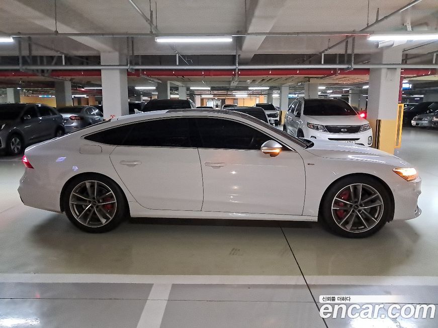Audi A7 2021