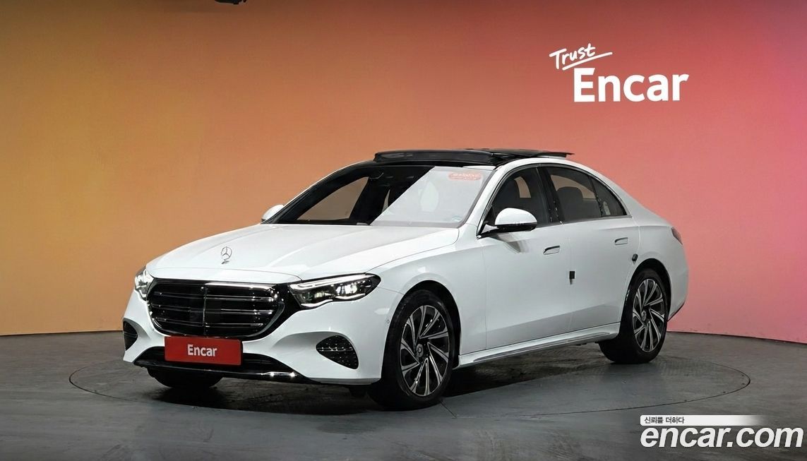 Mercedes-Benz E-Class 2025